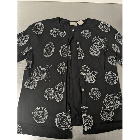 Field gear Women 2 Piece Black and White Rose Floral Pattern Button Up Sweater a - Picture 7 of 13